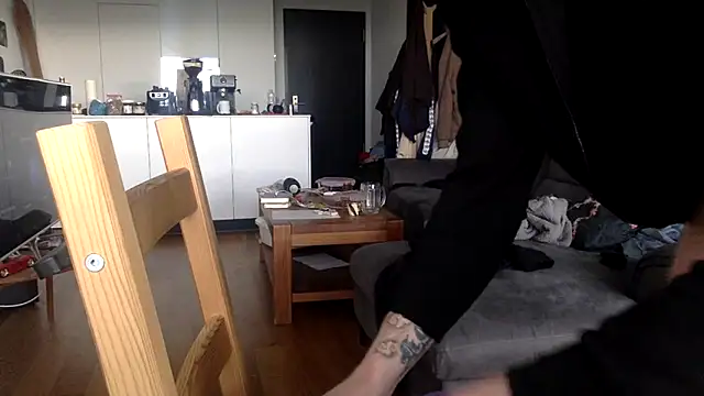 oktober1993 online show from February 2026 02:04:01 PM