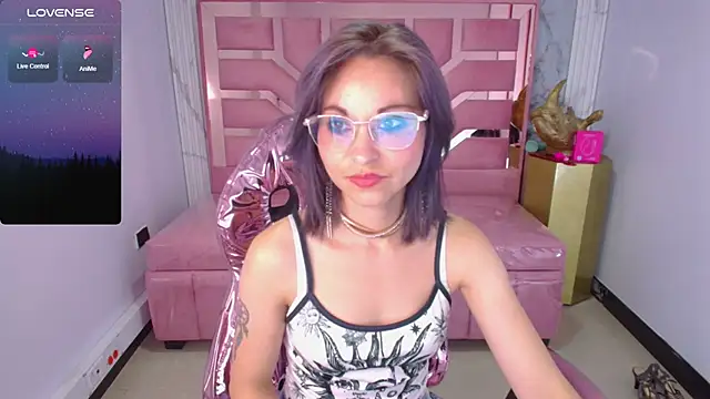 abril ch  online show from March 2026 12:14:01 PM