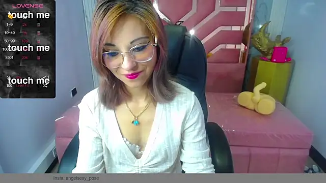 abril ch  online show from May 2026 12:14:02 PM