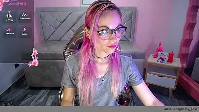 abril ch  online show from November 2025 10:52:02 AM