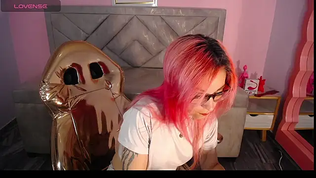 abril ch  online show from February 2026 12:10:02 PM