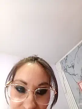 abril ch  online show from March 2026 01:13:01 PM