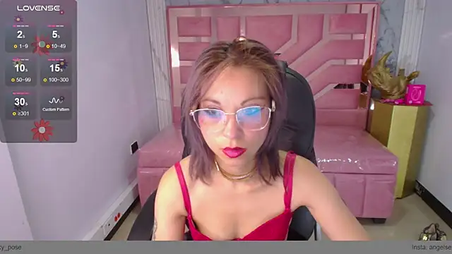 abril ch  online show from April 2026 12:34:01 PM