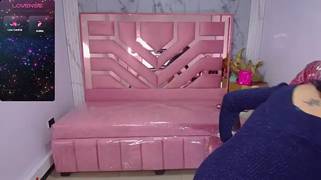 abril ch  online show from March 2026 12:17:01 PM