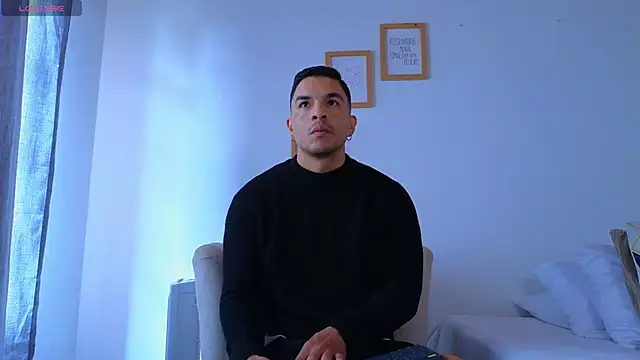 estebandelouis online show from February 2026 01:23:01 PM