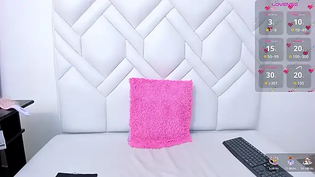 Snapshot of Analia18_ chatting on February 2026 01:27:01 PM Analia18 online show from February 2026 01:27:01 PM