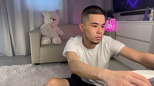 Snapshot of Dylan_mercy chatting on March 2025 09:13:01 AM Dylan mercy online show from March 2025 09:13:01 AM