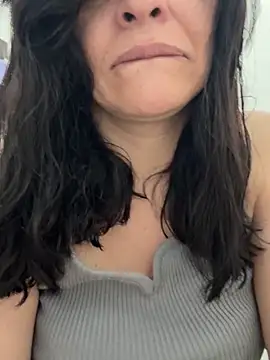 Snapshot of NATHALIA-28_ chatting on June 2026 01:27:01 PM NATHALIA-28 online show from June 2026 01:27:01 PM