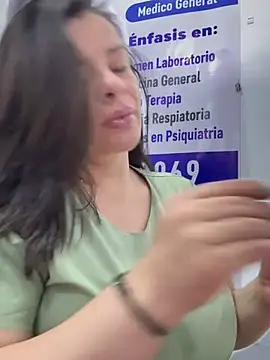 NATHALIA-28  online show from March 2026 01:32:02 PM