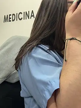 NATHALIA-28  online show from April 2026 01:04:02 PM