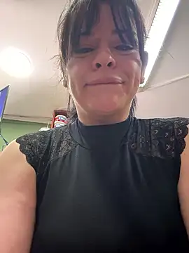 NATHALIA-28  online show from May 2026 01:05:01 PM