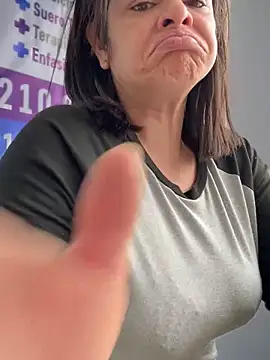 NATHALIA-28  online show from November 2025 01:38:02 PM