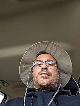 Snapshot of dadbod1178 chatting on September 2025 04:12:02 PM dadbod1178 online show from September 2025 04:12:02 PM