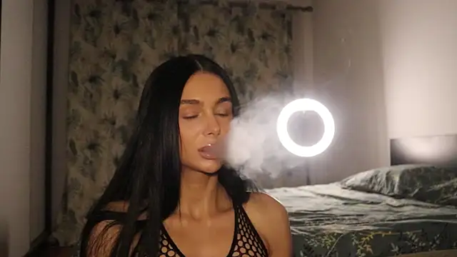 IvyKaelani online show from December 2025 04:10:02 PM