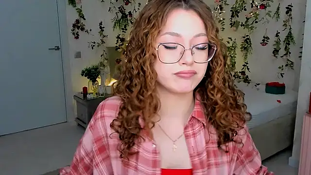 SereneFlame online show from March 2026 04:09:02 PM