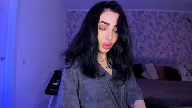 NancyLovee  online show from June 2026 03:39:02 PM