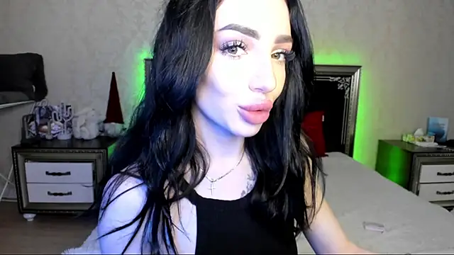 NancyLovee  online show from February 2025 07:52:01 PM