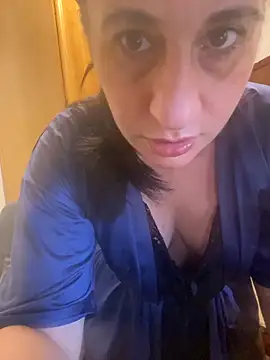 gloria7v05 online show from February 2026 12:04:02 PM