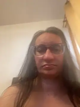 gloria7v05 online show from June 2026 03:01:01 PM