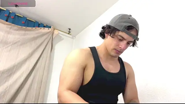 Snapshot of logan_x3 chatting on June 2026 04:02:02 AM logan x3 online show from June 2026 04:02:02 AM