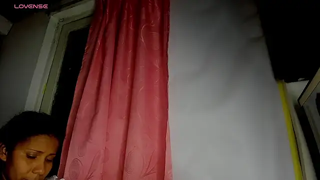 Nenita Hot  online show from October 2025 03:07:01 AM