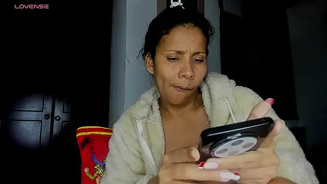 Nenita Hot  online show from October 2025 04:14:01 AM