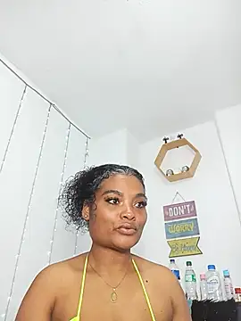 gianna smith online show from April 2026 04:08:02 AM