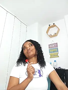 gianna smith online show from February 2026 08:52:02 PM