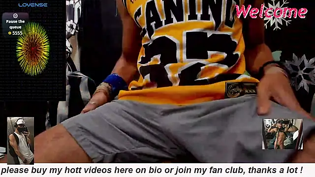 MikeRose94 online show from April 2026 06:47:01 PM