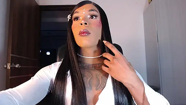 Snapshot of mistressbigcock777 chatting on October 2025 07:31:02 AM mistressbigcock777 online show from October 2025 07:31:02 AM