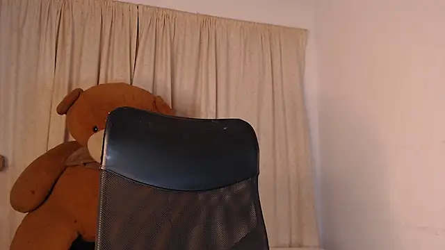 Snapshot of mistressbigcock777 chatting on January 2026 05:12:02 AM mistressbigcock777 online show from January 2026 05:12:02 AM