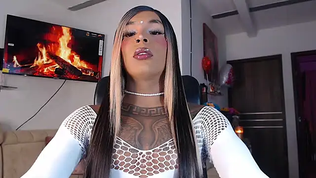 Snapshot of mistressbigcock777 chatting on September 2025 02:29:01 AM mistressbigcock777 online show from September 2025 02:29:01 AM