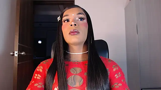 Snapshot of mistressbigcock777 chatting on October 2025 05:17:02 AM mistressbigcock777 online show from October 2025 05:17:02 AM