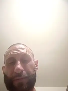 maccdaddy87 online show from July 2026 08:44:02 AM