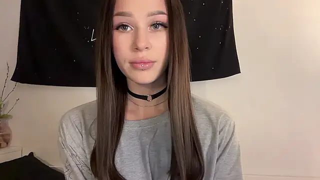 ur molly online show from March 2026 12:28:02 PM