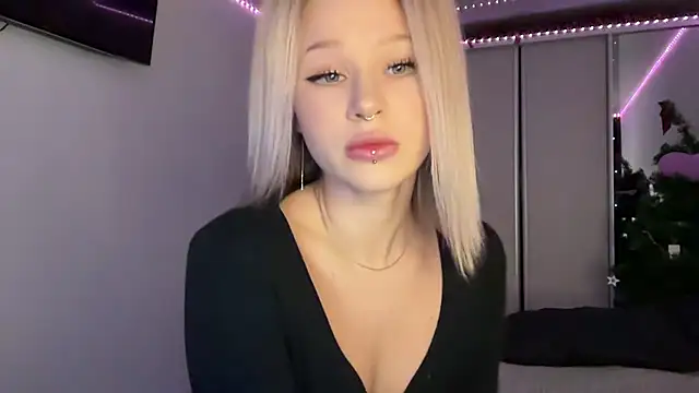 ur molly online show from January 2025 03:15:01 AM