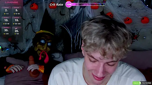 Snapshot of TrevorBenson chatting on October 2025 06:07:01 PM TrevorBenson online show from October 2025 06:07:01 PM