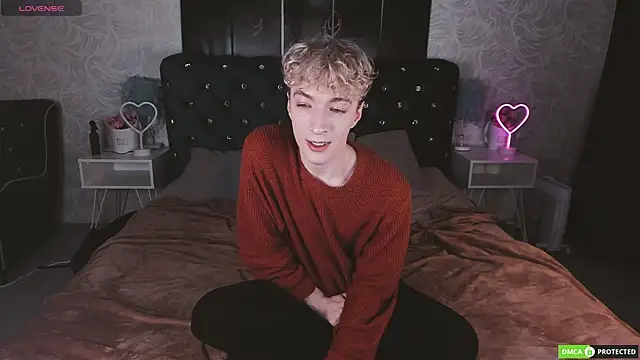 Snapshot of TrevorBenson chatting on November 2025 07:14:02 PM TrevorBenson online show from November 2025 07:14:02 PM