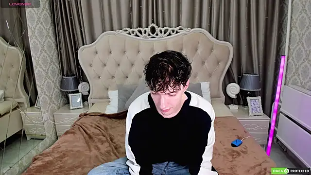TrevorBenson online show from September 2025 06:13:01 PM