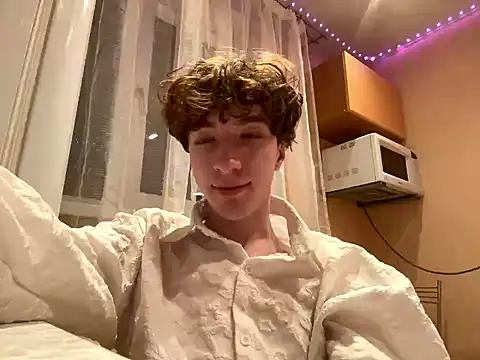 TrevorBenson online show from March 2025 09:58:02 PM