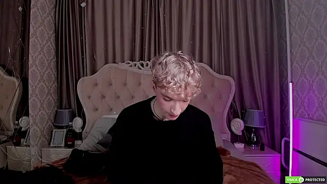 Snapshot of TrevorBenson chatting on November 2025 09:03:01 AM TrevorBenson online show from November 2025 09:03:01 AM