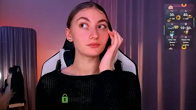 Snapshot of lady_curls chatting on November 2025 11:20:01 PM lady curls online show from November 2025 11:20:01 PM