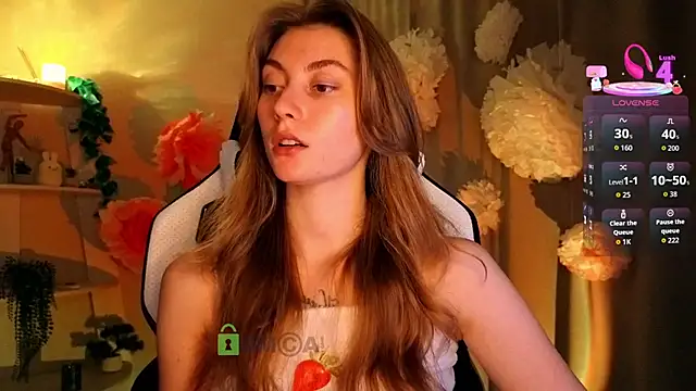 lady curls online show from April 2026 09:43:01 PM