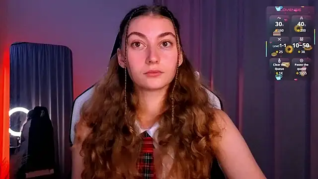 lady curls online show from October 2025 10:07:01 PM