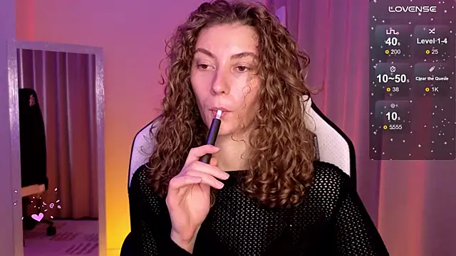 lady curls online show from January 2025 02:43:01 AM