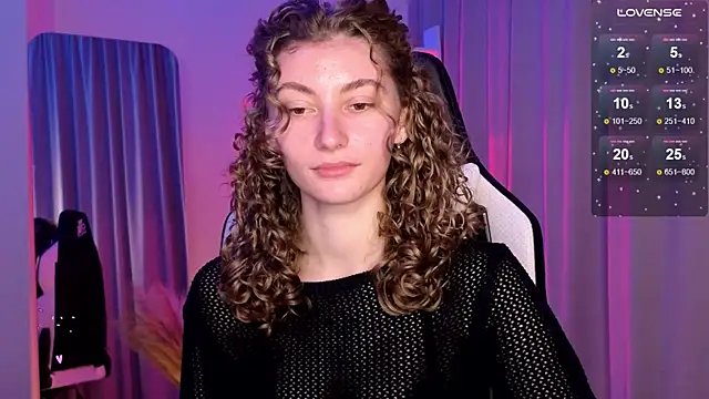 lady curls online show from February 2025 10:19:02 PM