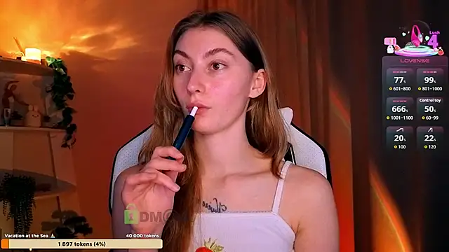 lady curls online show from April 2026 09:53:01 PM