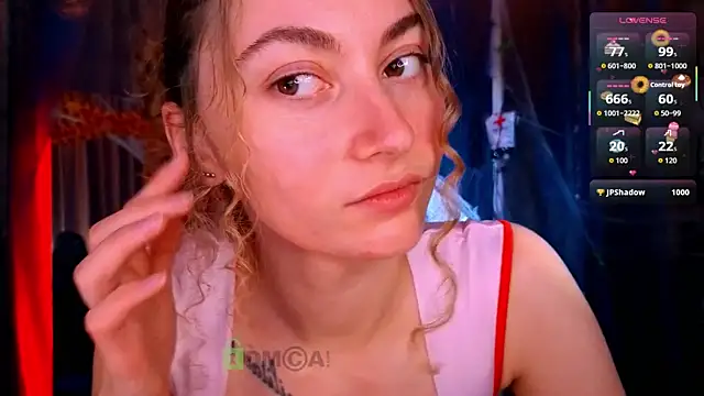 Snapshot of lady_curls chatting on October 2025 11:55:02 PM lady curls online show from October 2025 11:55:02 PM