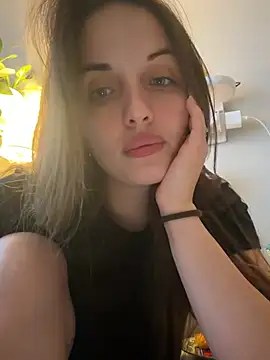 AmiLavs online show from March 2026 03:16:02 PM