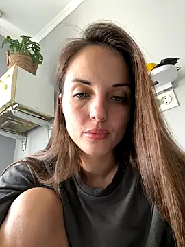 AmiLavs online show from October 2025 10:48:01 AM